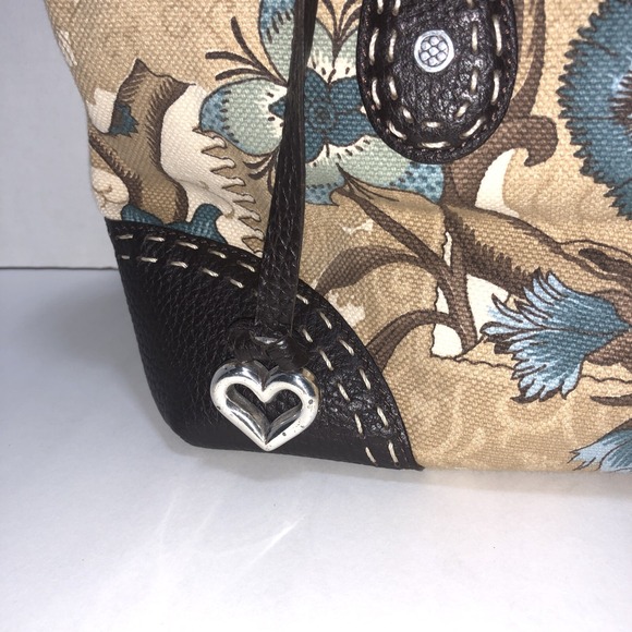 Brighton Collection China Made Floral Carpet Bag w Leather Corners & Charm - Picture 2 of 13